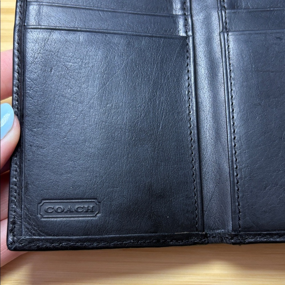 VINTAGE Coach Trifold Wallet Black Leather Card Holder - Picture 3 of 8